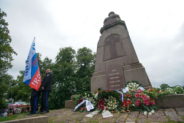 Эхо Cеверной войны: Латвия помнит подвиги предков - Sputnik Латвия
