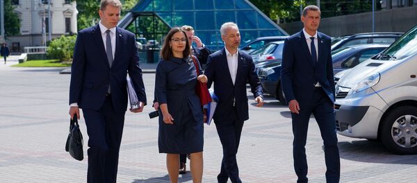 Новая консервативная партия - Кришьянис Фельдманс, Линда Озола, Янис Борданс и Юрис Юрашс  - Sputnik Латвия