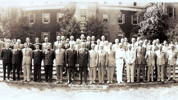 Участники конференции в Думбартон-Оксе, 1944 год - Sputnik Латвия