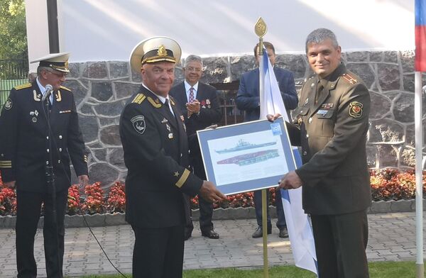 В колыбели Балтфлота: День ВМФ в российском генконсульстве в Лиепае - Sputnik Латвия