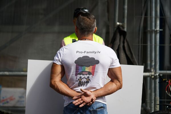 Консерватизм Рига - Варшава: латвийцы поддержали польского лидера Анджея Дуду - Sputnik Латвия