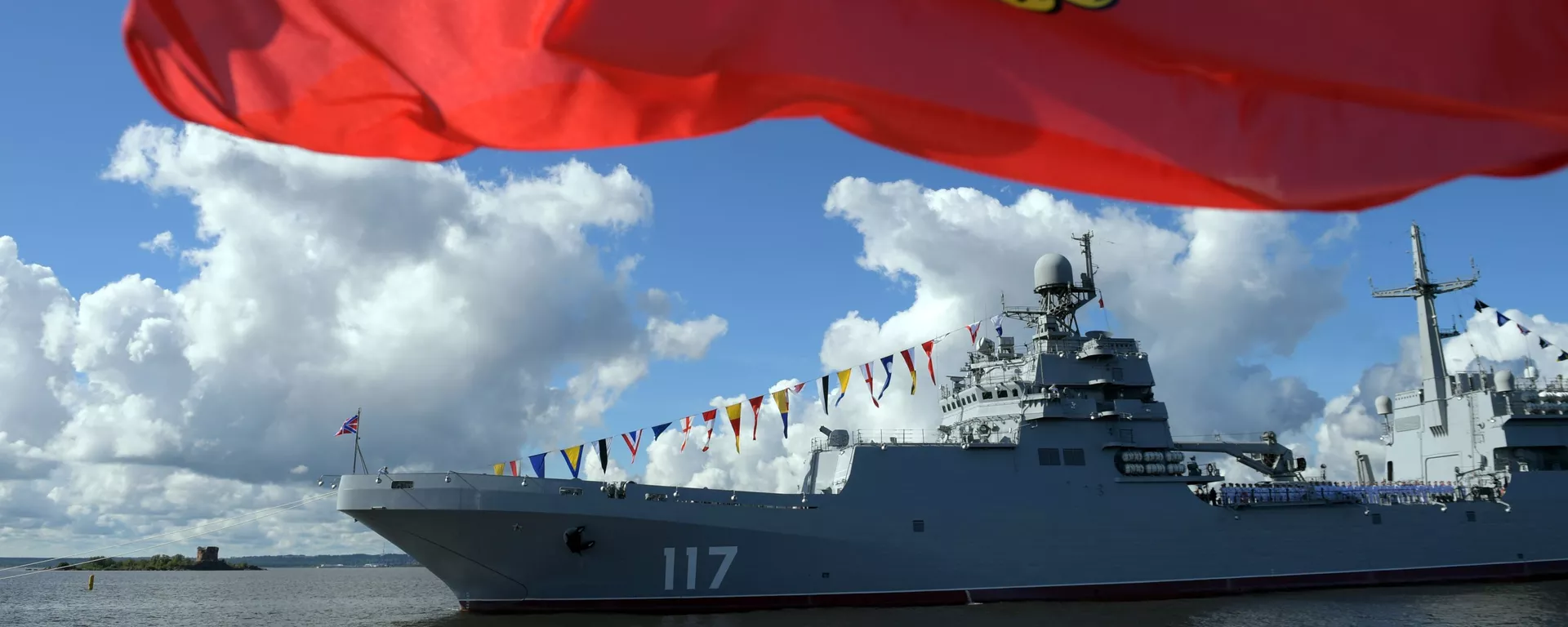 Большой десантный корабль Пётр Моргунов - Sputnik Latvija, 1920, 06.06.2022