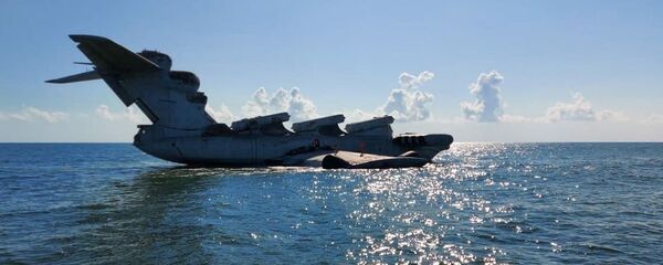 Началась буксировка ракетного экраноплана Лунь из Каспийска в Дербент - Sputnik Латвия