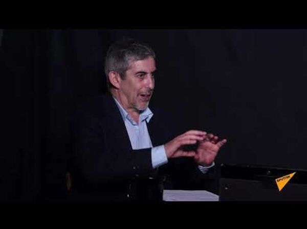 Паровоз Ушакова и полное фиаско железной дороги в Латвии: Линдерман о шатком будущем - Sputnik Латвия