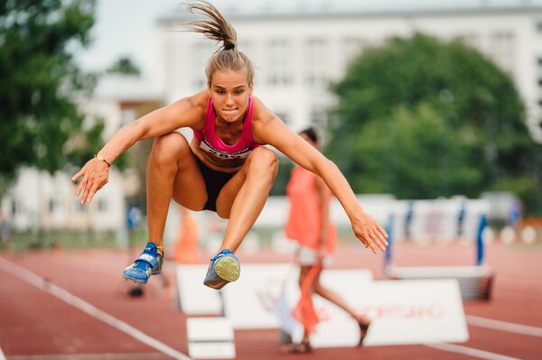 Латвийские легкоатлеты показали в Елгаве несколько хороших результатов - Sputnik Латвия