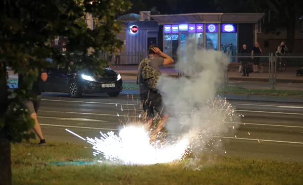 Протесты и беспорядки в Минске после президентских выборов Протесты и беспорядки в Минске после президентских выборов - Sputnik Латвия