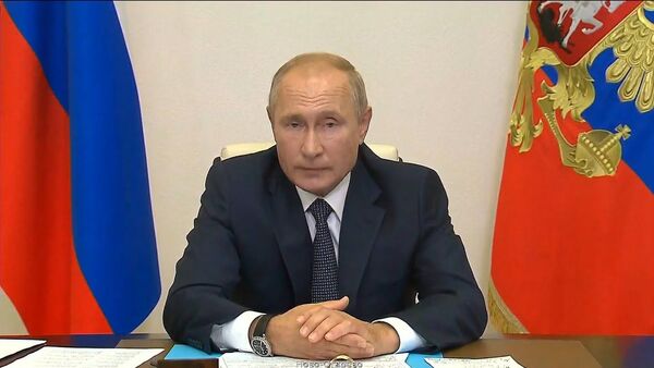 Путин объявил о регистрации первой российской вакцины от COVID-19 - YouTube - Sputnik Латвия
