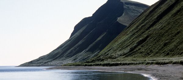 В бухте Командор. Командорские острова В бухте Командор. Командорские острова - Sputnik Latvija