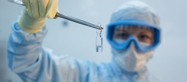 Производство вакцины от COVID-19 на фармацевтическом заводе Биннофарм Производство вакцины от COVID-19 на фармацевтическом заводе Биннофарм - Sputnik Latvija
