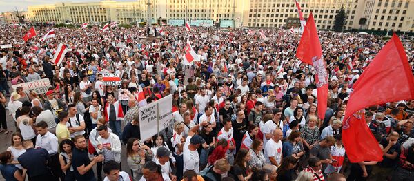 Протесты в Минске Протесты в Минске - Sputnik Латвия