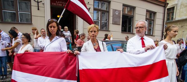 Президент Латвии Эгилс Левитс участвует в акции памяти Балтийского пути и в поддержку народа Беларуси в Риге - Sputnik Латвия