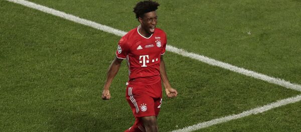 Полузащитник клуба «Бавария» Кингсли Коман - Sputnik Латвия