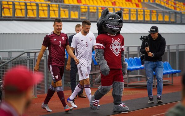 Презентация новой игровой формы для сборной Латвии по футболу - Sputnik Латвия