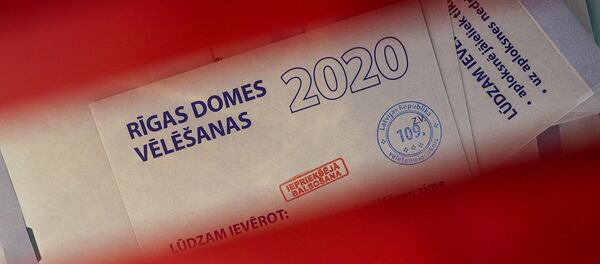 В Риге началось досрочное голосование на муниципальных выборах 2020 - Sputnik Latvija