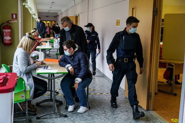 Выборы в Рижскую думу: партии-спойлеры и поспешный раздел влияния - Sputnik Латвия