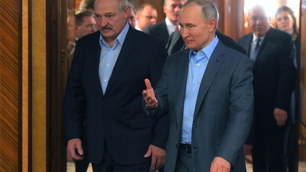 Президент РФ В. Путин и президент Белоруссии А. Лукашенко  - Sputnik Латвия