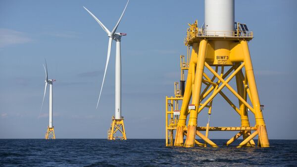Ветряная электростанция на море - Sputnik Латвия