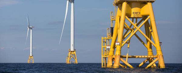 Ветряная электростанция на море - Sputnik Латвия