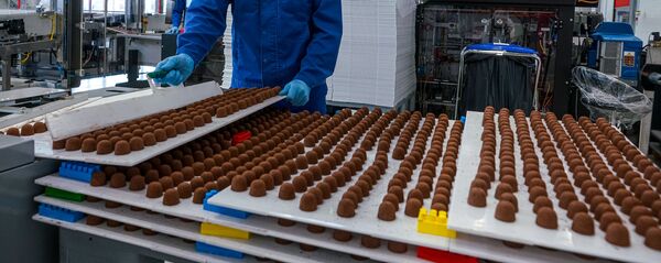 Шоколадные трюфели - один из бестселлеров бренда - Sputnik Латвия