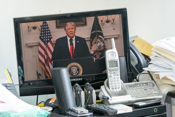 Президент США Дональд Трамп во время выступления на виртуальной сессии ООН - Sputnik Латвия