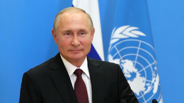 Выступление президента РФ В. Путина с видеообращением на 75-й сессии Генассамблеи ООН - Sputnik Latvija