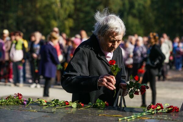 Газенваген и кровь детей в жилах легионеров СС: 76 лет назад закончились ужасы Саласпилса - Sputnik Латвия