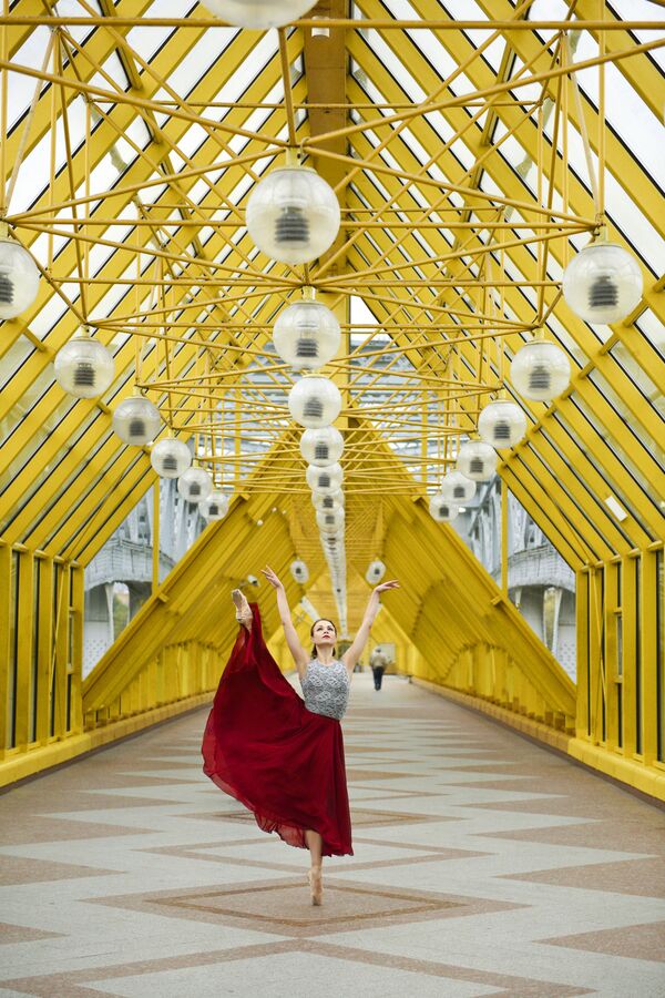 Sputnik открыл фотовыставку ко Дню балета в Совете Европы в Страсбурге - Sputnik Латвия