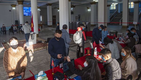 Парламентские выборы в Кыргызстане - Sputnik Латвия