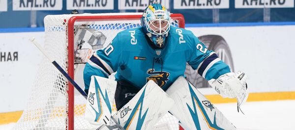 Вратарь ХК Сочи Максим Третьяк - Sputnik Латвия