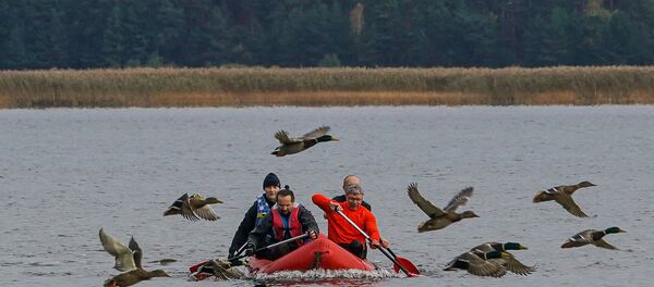 Пришло много как никогда: чем русские ответили на запрет формы Красной армии в Латвии - Sputnik Латвия