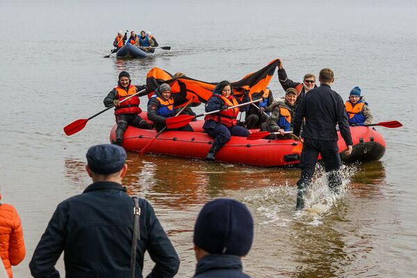 Восьмой удар коснулся лично нас: как прошел Кубок трех генералов в Риге - Sputnik Латвия