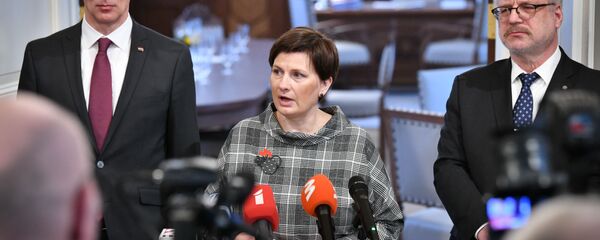 Илзе Винькеле, Кришьянис Кариньш и Эгилс Левитс Илзе Винькеле, Кришьянис Кариньш и Эгилс Левитс - Sputnik Latvija