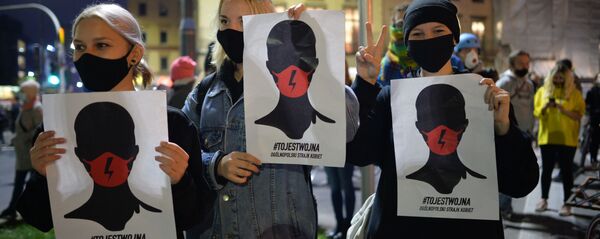 Протесты в Польше Протесты в Польше - Sputnik Latvija