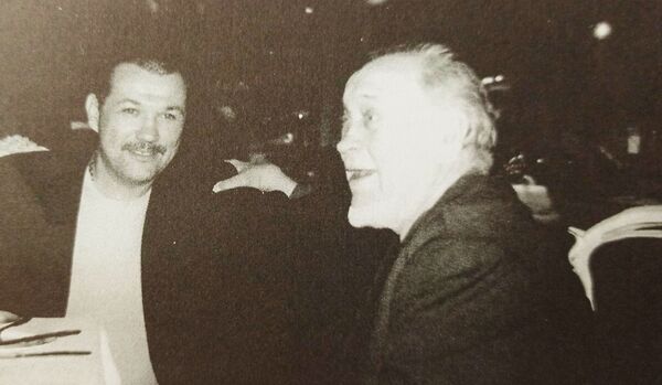 Сто лет независимого бокса: антология побед и чемпионов рижанина Павла Максимова Сто лет независимого бокса: антология побед и чемпионов рижанина Павла Максимова - Sputnik Латвия