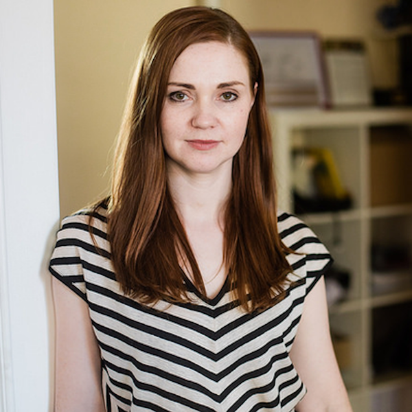 Ей тоже следовало бы уйти: как жена Пуце восприняла вопрос про пропуск на парковку - Sputnik Латвия