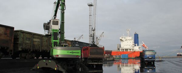 Морской торговый порт Усть-Луга - Sputnik Latvija