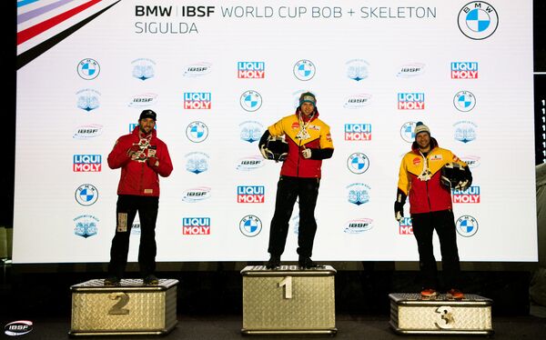 Немецкий пилот Франческо Фридрих в Сигулде не уступил никому - Sputnik Латвия