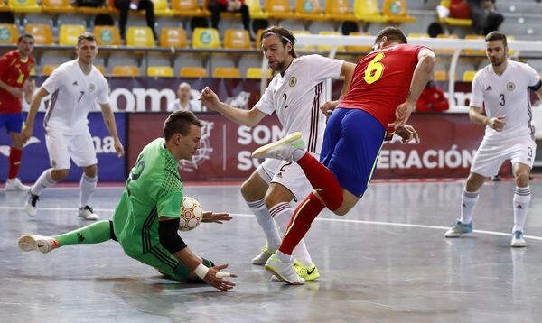 C лидерами мирового рейтинга футзала у Латвии вариантов не было: счет 7:0 - Sputnik Латвия
