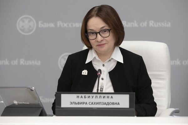 Krievijas Centrālās bankas priekšsēdētāja Elvīra Nabiullina - Sputnik Latvija