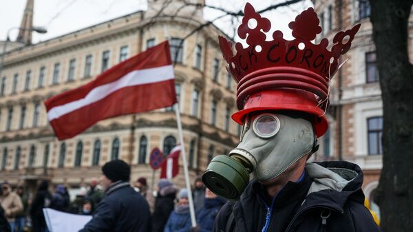 Акция протеста на набережной 11 Ноября в Риге.  - Sputnik Латвия