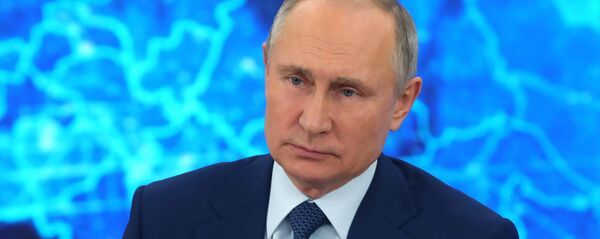 Президент РФ Владимир Путин на большой ежегодной пресс-конференции, 17 декабря 2020 Президент РФ Владимир Путин на большой ежегодной пресс-конференции, 17 декабря 2020 - Sputnik Latvija