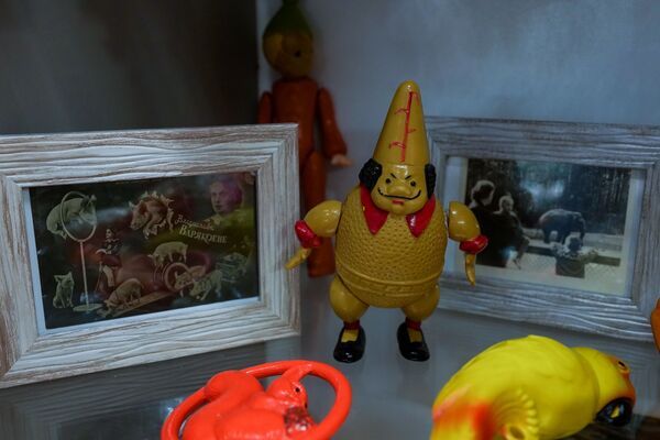 Тайна двух Буратино: в Риге открылся уникальный музей игрушек - Sputnik Латвия