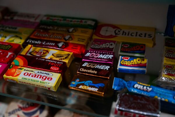 Тайна двух Буратино: в Риге открылся уникальный музей игрушек - Sputnik Латвия