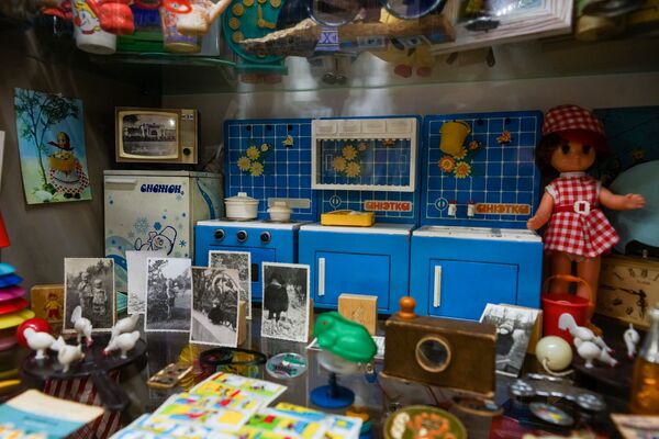 В Риге открылся уникальный музей игрушек - Sputnik Латвия