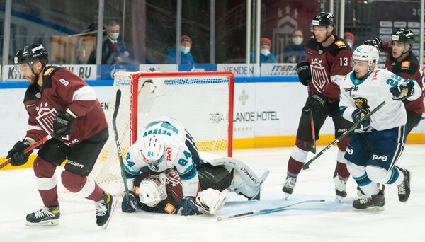 Веселый матч рижского Динамо с 11 голами Веселый матч рижского Динамо с 11 голами - Sputnik Латвия