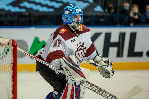 В поединке двух Динамо победу одержали минчане В поединке двух Динамо победу одержали минчане - Sputnik Латвия