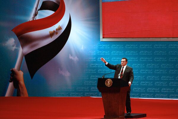 Ēģiptes prezidents Hosnijs Mubaraks miris 25. februārī 91 gada vecumā.  - Sputnik Latvija