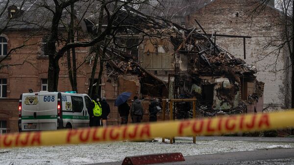 В доме на улице Мелнсила в Риге произошел взрыв - Sputnik Латвия
