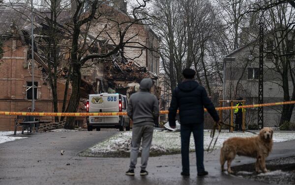 В доме на улице Мелнсила в Риге произошел взрыв - Sputnik Латвия
