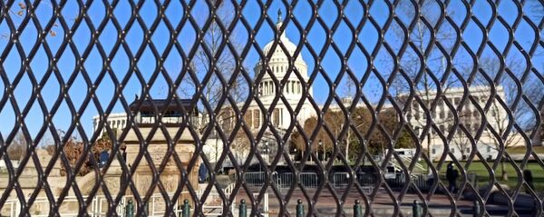 Последствия беспорядков в здании Конгресса США Последствия беспорядков в здании Конгресса США - Sputnik Latvija